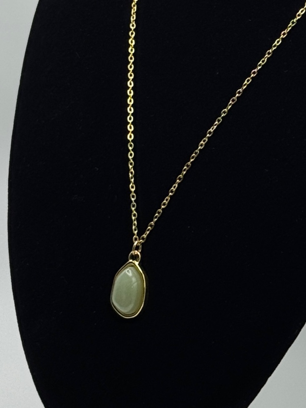 NWT 18K Gold Plated Jade Pendant Necklace Boho Luxe Layering Minimalist Elegant - Picture 6 of 10